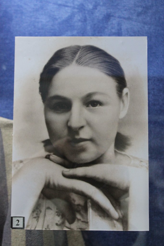 Армия ЛНР - духовные наследники героев Краснодона Армия ЛНР - духовные наследники героев Краснодона