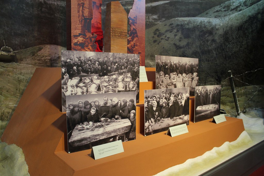 Армия ЛНР - духовные наследники героев Краснодона Армия ЛНР - духовные наследники героев Краснодона