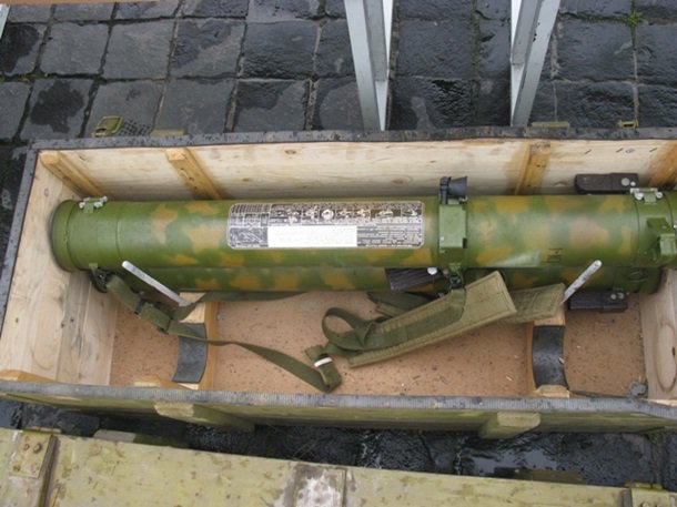 Дипломатам показали доказательства российской техники в Украине