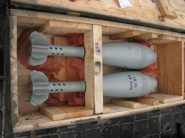 Дипломатам показали доказательства российской техники в Украине