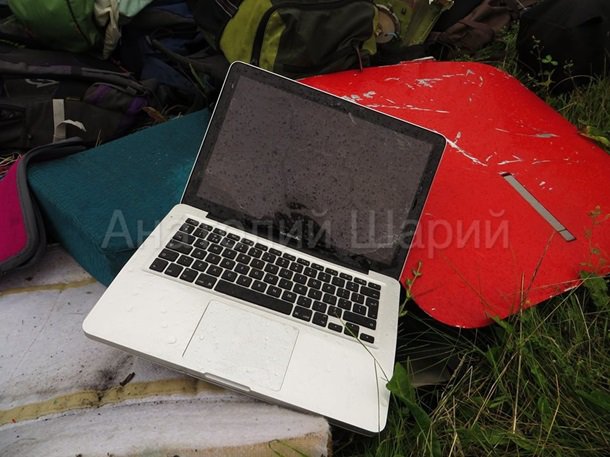 Место падения Боинга. (фото, видео) 18+ Место падения Боинга. (фото, видео) 18+