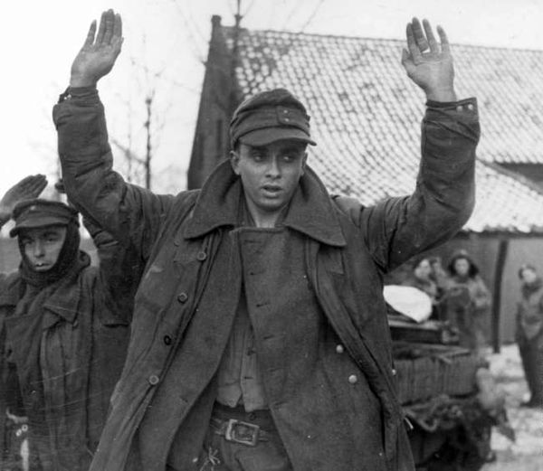 Тройной заложник и страна Тройной заложник и страна