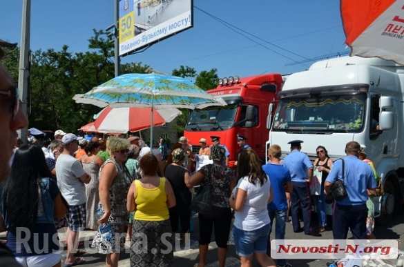 Украина против войны - 2. Бастуют Николаев и Белая Церковь Украина против войны - 2. Бастуют Николаев и Белая Церковь