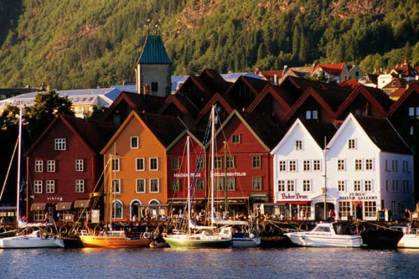 В Норвегии началась истерия в ожидании терактов В Норвегии началась истерия в ожидании терактов