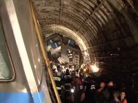 Причиной крушения поезда стал сбой стрелки