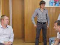 Я не погружен в вопрос: как министр спорта Булатов общается с «ходаками» 