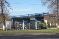 «Приват» останавливает продажу нефтепродуктов на АЗС. В регионах началась паника