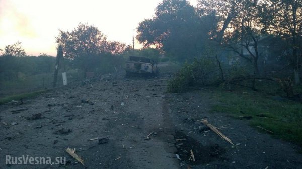 Уничтоженый украинский блок-пост, между Шахтёрском и Торезом 29.07.2014