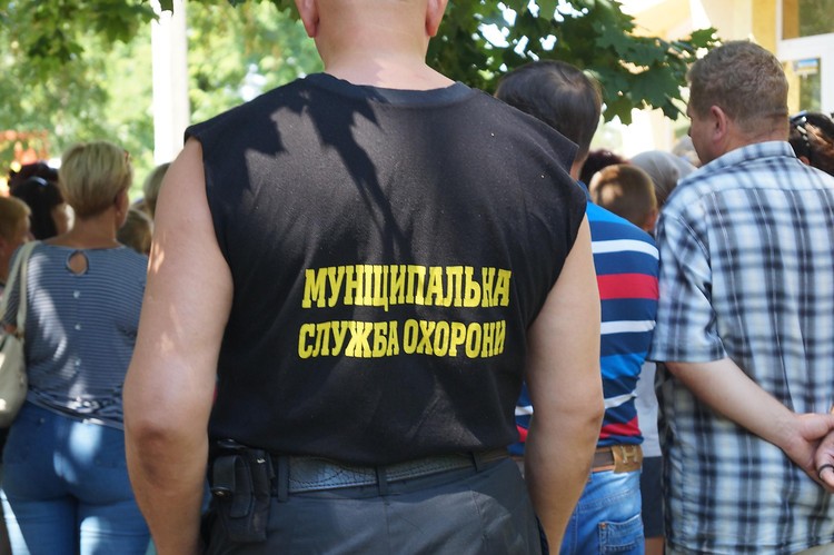 «Власть на мыло, олигархов на войну!» — Одесская область протестует против мобилизации (Фото) «Власть на мыло, олигархов на войну!» — Одесская область протестует против мобилизации (Фото)