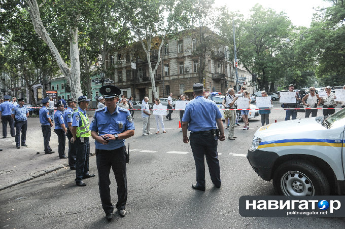 Одесса «просыпается»: «антимайдановцы» побили оппонентов за песню о Путине Одесса «просыпается»: «антимайдановцы» побили оппонентов за песню о Путине