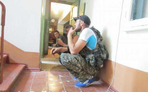 Репортаж из прифронтового Шахтерка: о сокрытии потерь правительственных войск Киевом Репортаж из прифронтового Шахтерка: о сокрытии потерь правительственных войск Киевом