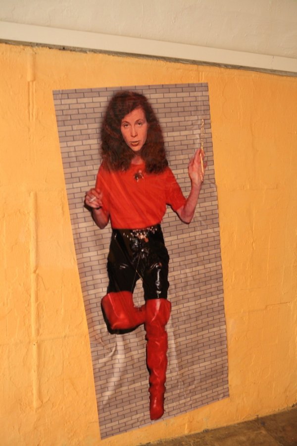 Политпроститутки вышли на панель