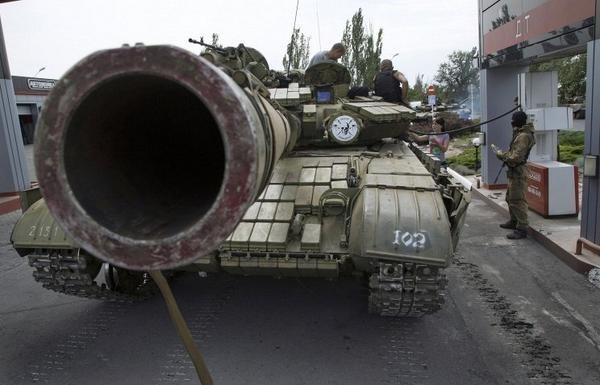 Как ополченцы танк вражеский по полю гоняли Как ополченцы танк вражеский по полю гоняли