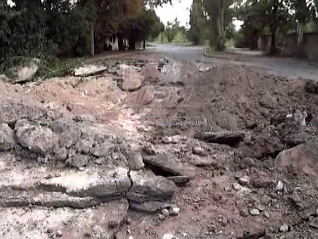 Хунта вновь обстреливает Донецк (Видео) Хунта вновь обстреливает Донецк (Видео)