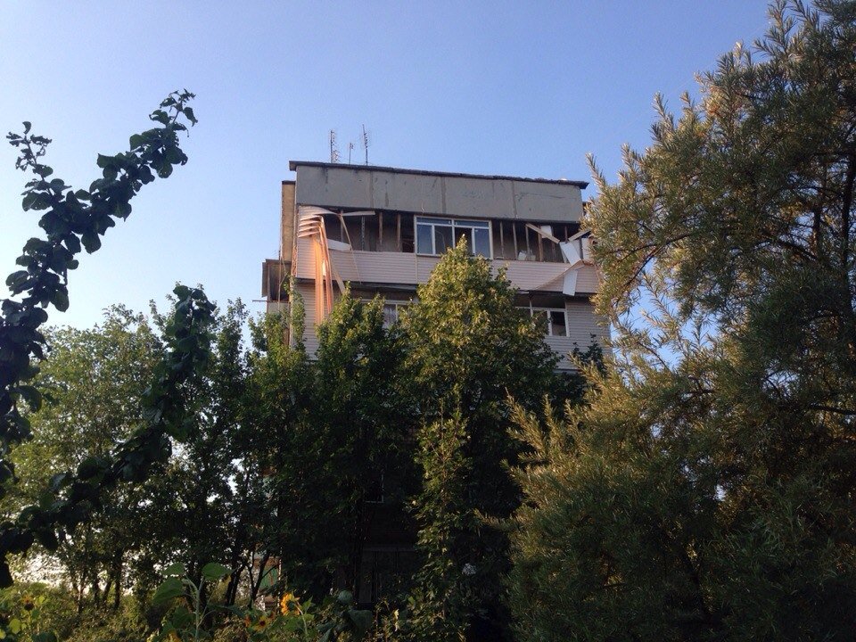 Поселок Гольма под Горловкой, последствия обстрела украинских карателей, 10 августа Поселок Гольма под Горловкой, последствия обстрела украинских карателей, 10 августа