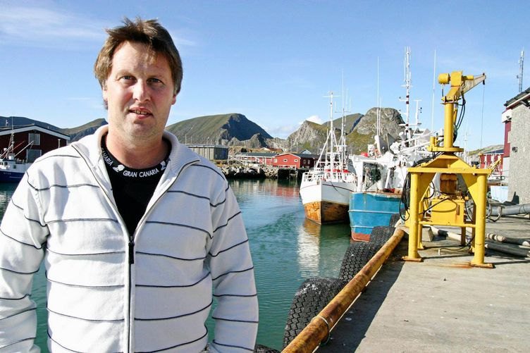 Норвежская реакция на бойкот: рабочих - уволим, сельдь - в Исландию, лососей морозим до Рождества Норвежская реакция на бойкот: рабочих - уволим, сельдь - в Исландию, лососей морозим до Рождества