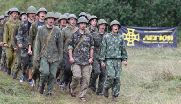 Гитлерюгенд, ремэйк через 70 лет. Фоторепортаж из Львовской области.
