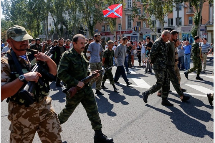 Нацисты осатанели от парада пленных украинских фашистов в Донецке