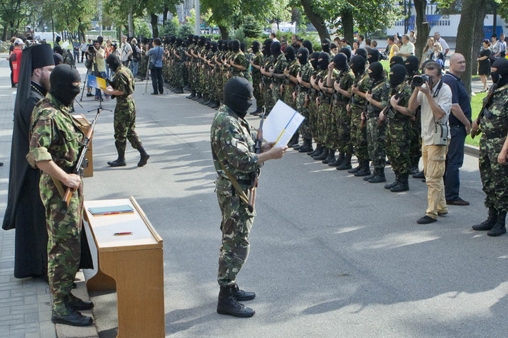 «Настоящая война»: батальоны «Айдар» и «Донбасс» в котле «Настоящая война»: батальоны «Айдар» и «Донбасс» в котле