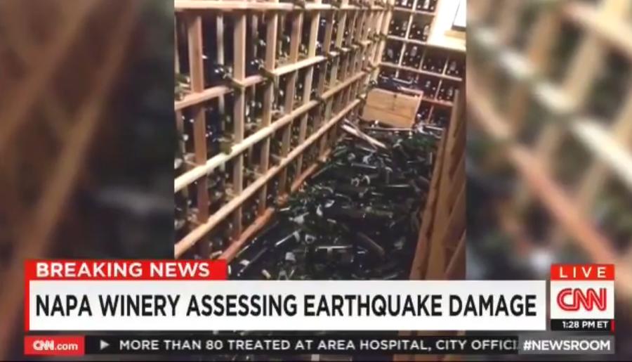 Землетрясение в Калифорнии: телеканал CNN впечатлён разлитым вином, а не разрушениями в штате (Видео, фото) Землетрясение в Калифорнии: телеканал CNN впечатлён разлитым вином, а не разрушениями в штате (Видео, фото)
