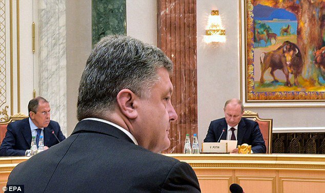 Минский Путин - расшифровка жестов Минский Путин - расшифровка жестов