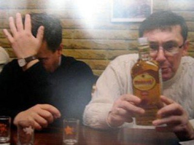 «Белочки» Луценко: ухмылки зеленых человечков и продажный Порошенко  