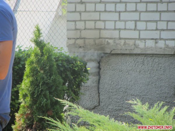 В Житомире утром загорелся городской военкомат