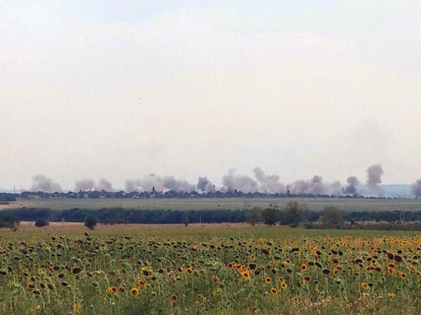 Подоспело видеодоказательство того, что Ясиноватая под контролем ополчения. Подоспело видеодоказательство того, что Ясиноватая под контролем ополчения.