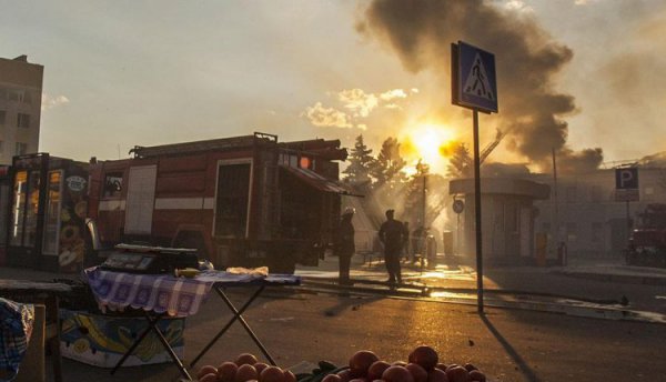 Артобстрел железнодорожного вокзала Донецка