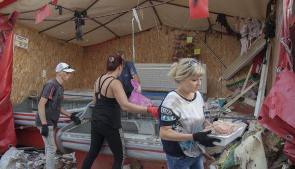 Артобстрел железнодорожного вокзала Донецка