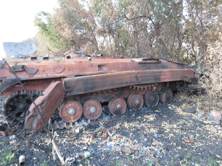 Бывшие позиции украинской армии по дороге в Червонопартизанск (фото, видео) Бывшие позиции украинской армии по дороге в Червонопартизанск (фото, видео)