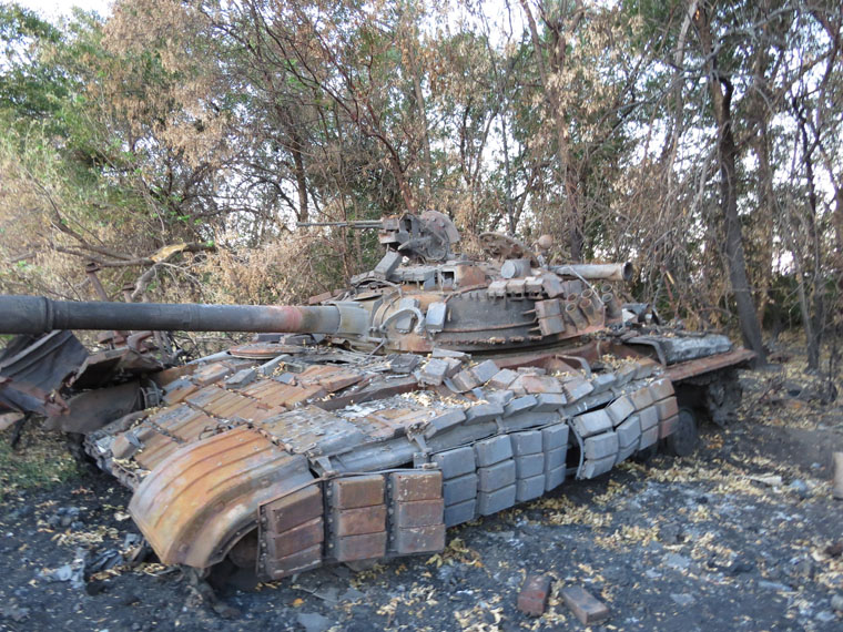 Бывшие позиции украинской армии по дороге в Червонопартизанск (фото, видео) Бывшие позиции украинской армии по дороге в Червонопартизанск (фото, видео)
