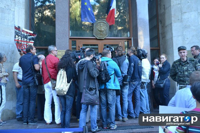 Укронаци предупредили Францию, что Россия может выкрасть «Мистраль» и напасть на Японию