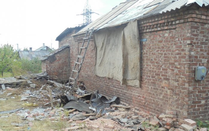 Последствия ночного обстрела Путиловки 9-09-2014 Последствия ночного обстрела Путиловки 9-09-2014