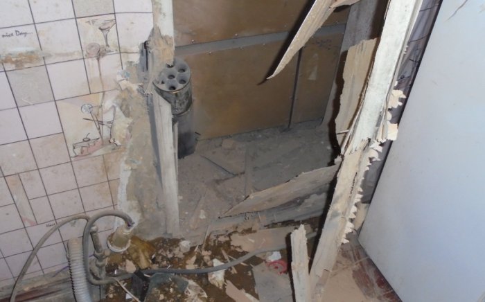 Последствия ночного обстрела Путиловки 9-09-2014 Последствия ночного обстрела Путиловки 9-09-2014