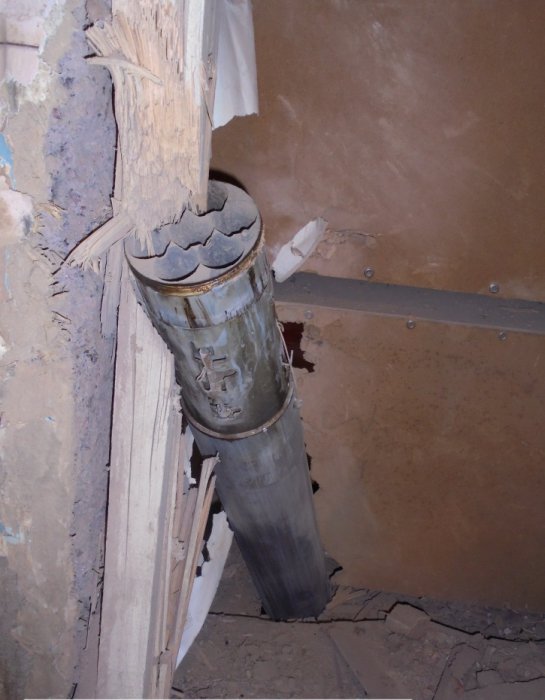 Последствия ночного обстрела Путиловки 9-09-2014 Последствия ночного обстрела Путиловки 9-09-2014