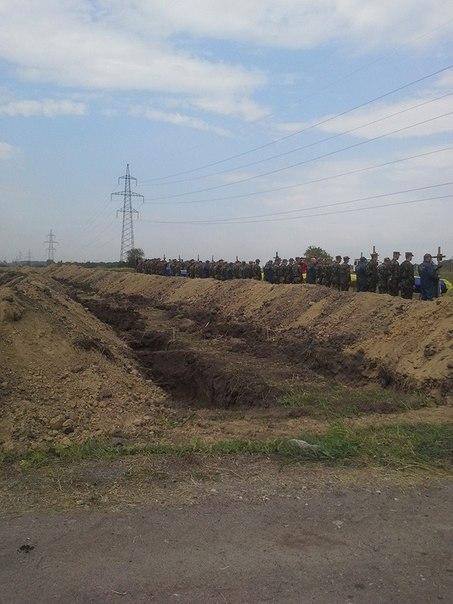 Украинских карателей хоронят без опознания Украинских карателей хоронят без опознания