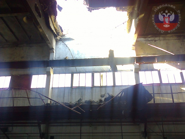 Енакиево – разрушениям подвергся металлургический завод Енакиево – разрушениям подвергся металлургический завод