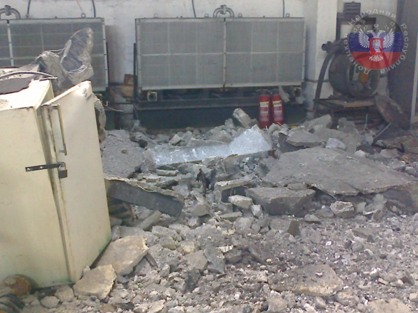 Енакиево – разрушениям подвергся металлургический завод Енакиево – разрушениям подвергся металлургический завод