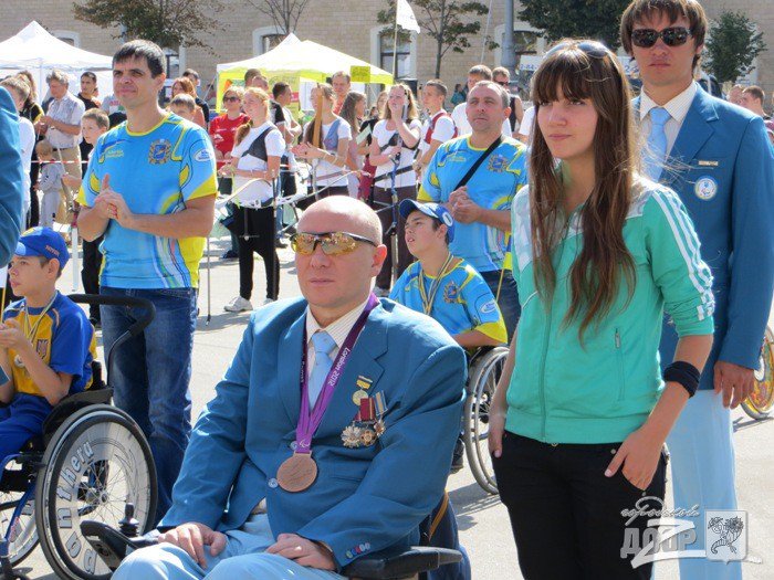 На площади Свободы проходит грандиозная ярмарка спорта (ФОТО) На площади Свободы проходит грандиозная ярмарка спорта (ФОТО)