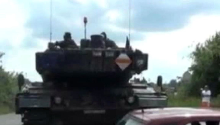 34 немецких танка приехали на Украину через Польшу 34 немецких танка приехали на Украину через Польшу