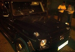 В Одессе неизвестные расстреляли два автомобиля В Одессе неизвестные расстреляли два автомобиля