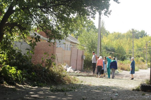Разрыв снарядов на ул. Куйбышева. Донецк (Видео, фото) Разрыв снарядов на ул. Куйбышева. Донецк (Видео, фото)