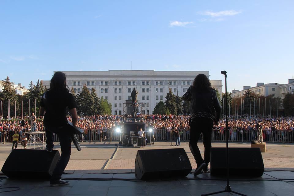 Репортаж из Луганска. День города в Луганске прошёл на высоте! Репортаж из Луганска. День города в Луганске прошёл на высоте!
