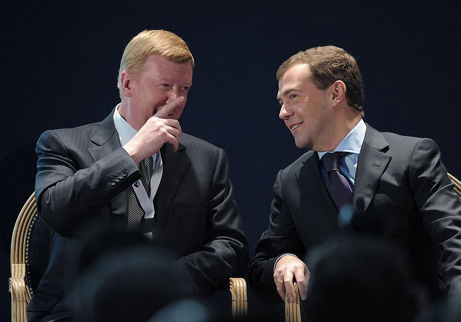 Мировые бизнесмены представили план по урегулированию украинского конфликта Мировые бизнесмены представили план по урегулированию украинского конфликта