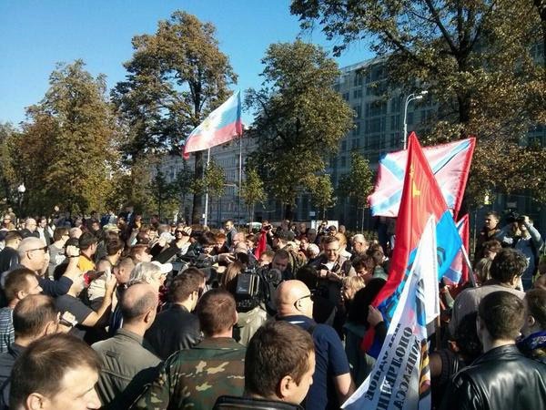 Всероссийский марш предателей. От Москвы до самых до окраин.