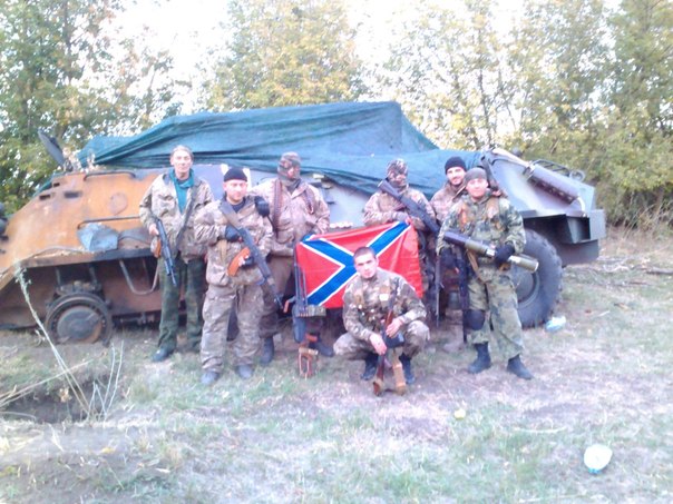 Мариуполь: разведчики батальона «Новороссия» захватили БТР-60 и второй БТР подбили (фото) Мариуполь: разведчики батальона «Новороссия» захватили БТР-60 и второй БТР подбили (фото)