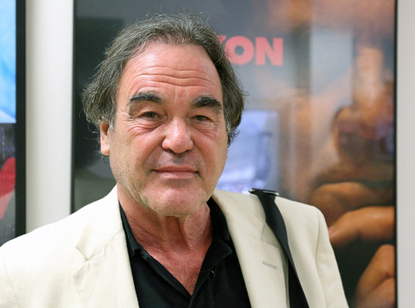 Оливер Стоун: "Ядерная зима" сегодня не исключена Оливер Стоун: "Ядерная зима" сегодня не исключена