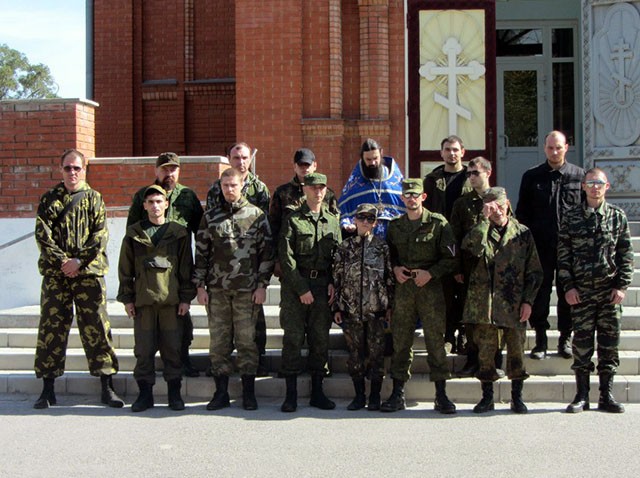 Добровольцы из Белоруссии, Германии и Франции приехали в Донбасс Добровольцы из Белоруссии, Германии и Франции приехали в Донбасс
