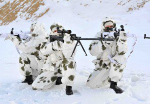 ВНИМАНИЕ волонтерам!!! Ополчению не хватает зимней экипировки ВНИМАНИЕ волонтерам!!! Ополчению не хватает зимней экипировки